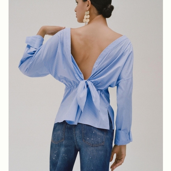 Anthropologie Harshman button back blouse in subtle pinstripe blue motif Small - Picture 2 of 13